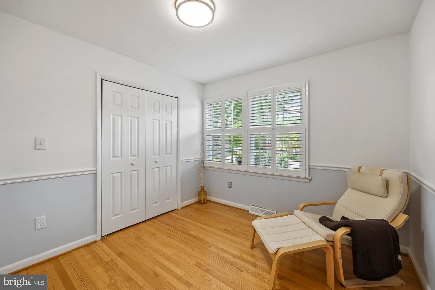 8909 Weir Street photo 14