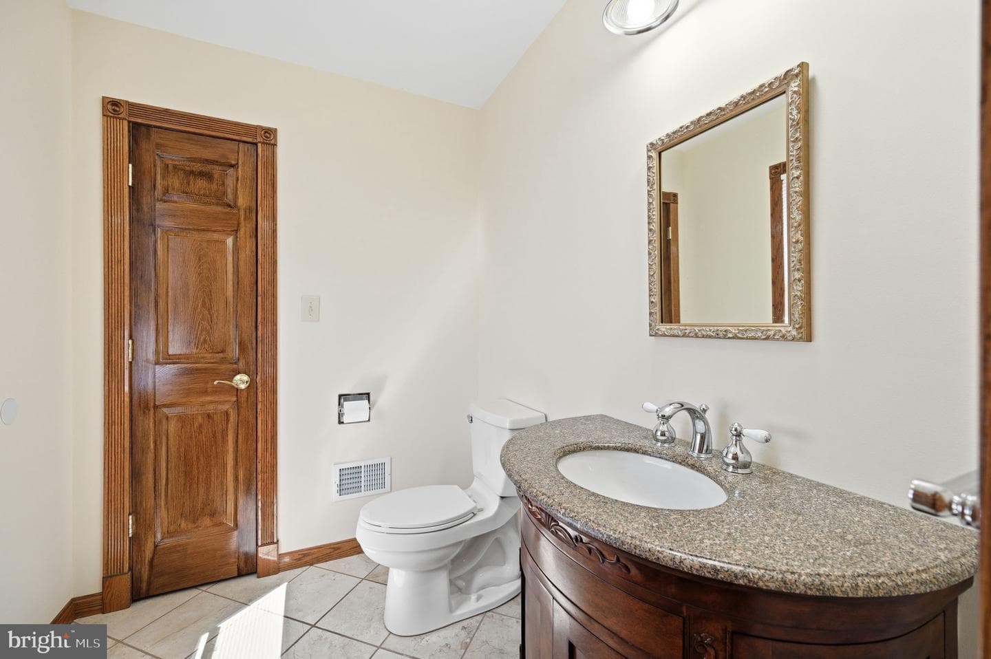8905 Tudor Lane photo 19