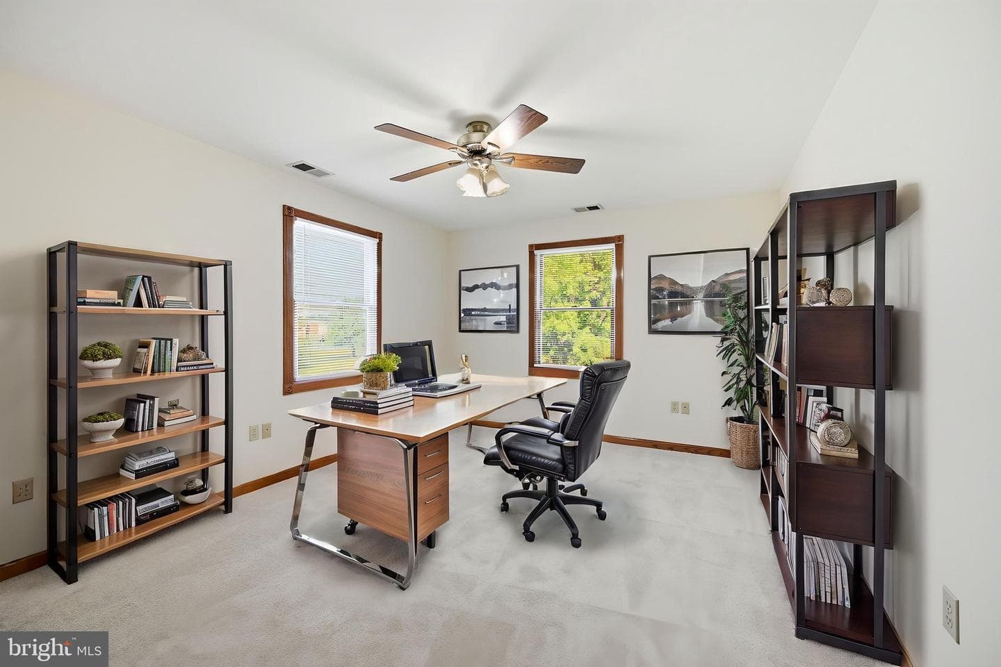8905 Tudor Lane photo 30