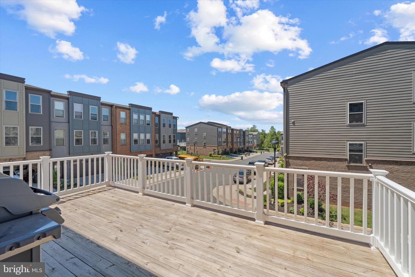 9828 Buchanan Loop photo 20
