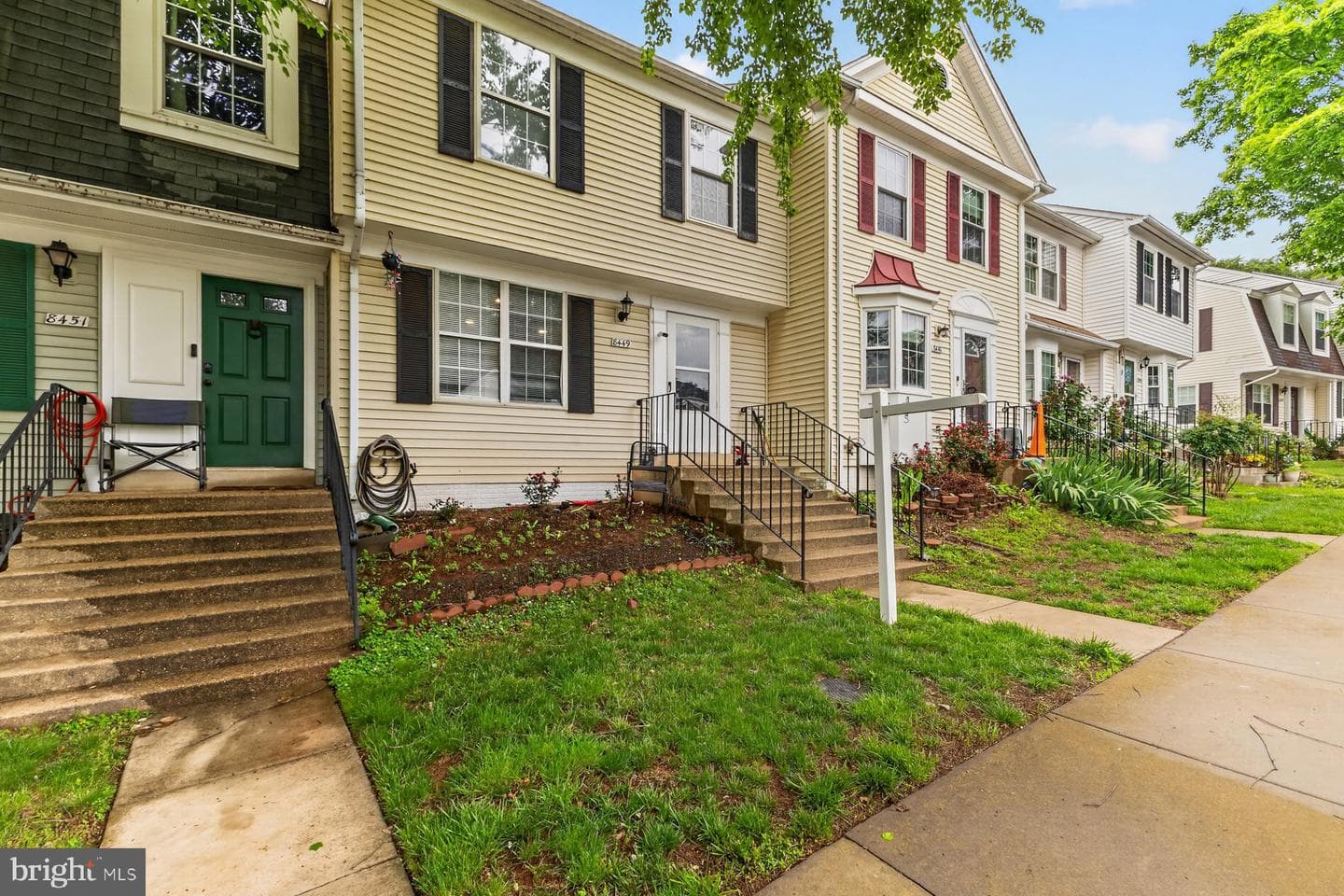 8449 Georgian Court, Manassas