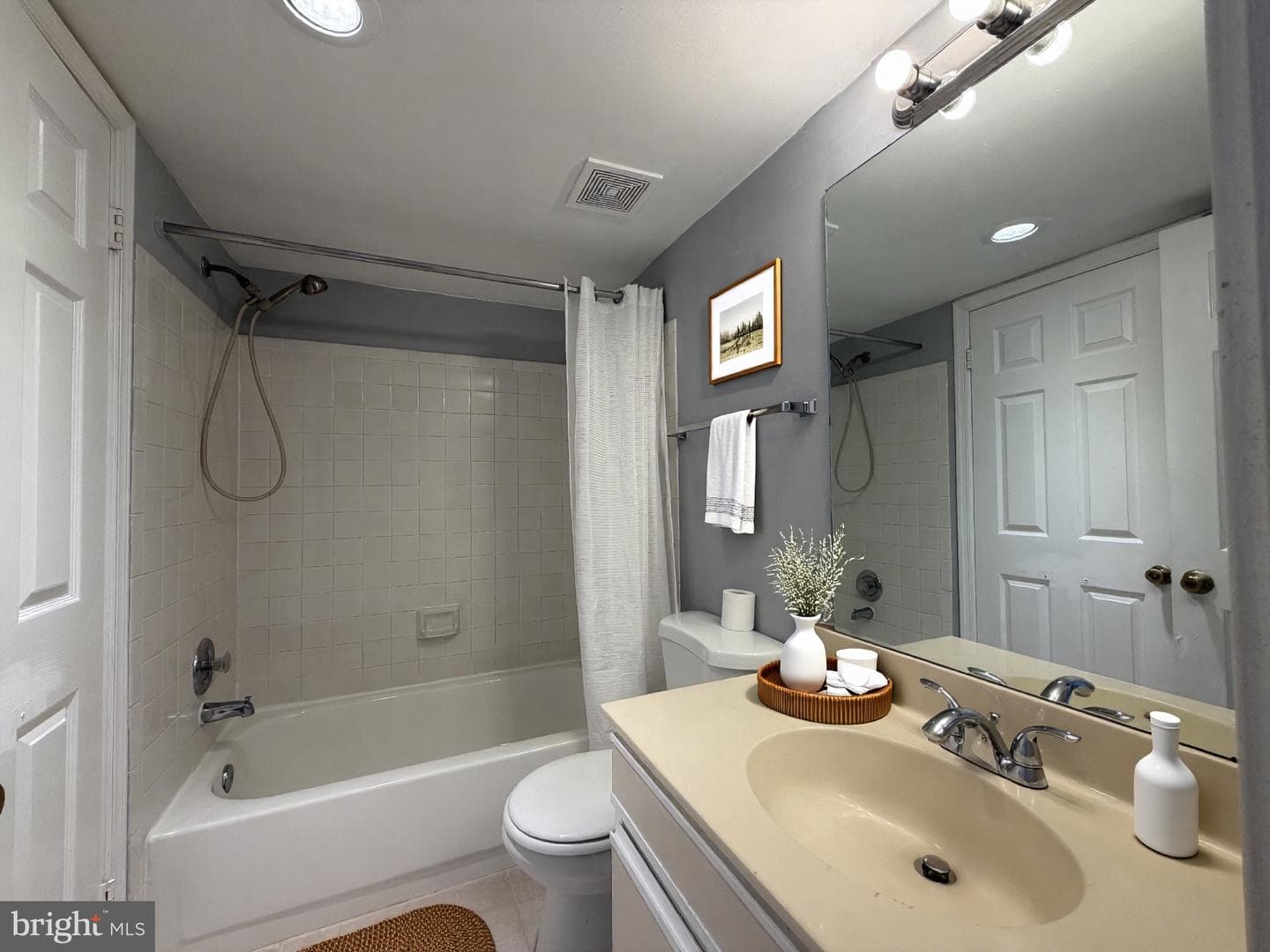 9563 Battery Heights Boulevard #204 photo 19