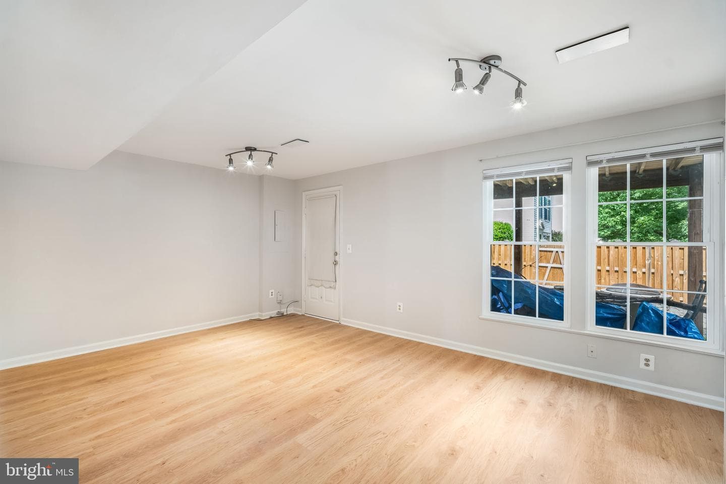 9199 Yarrow Lane photo 8