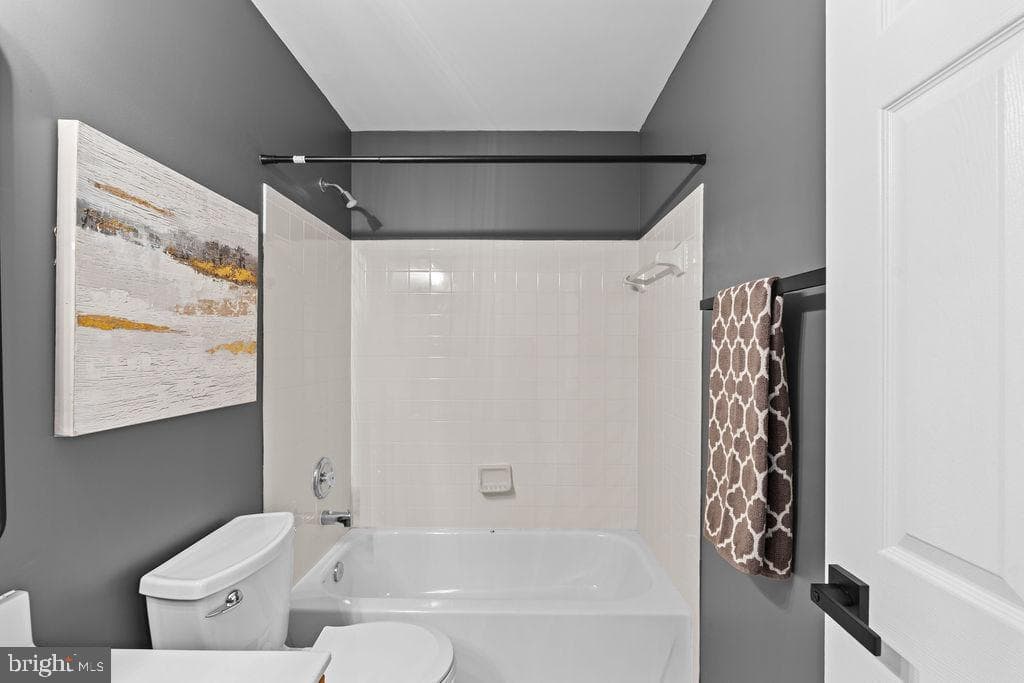 9487 Bankhead Drive photo 35