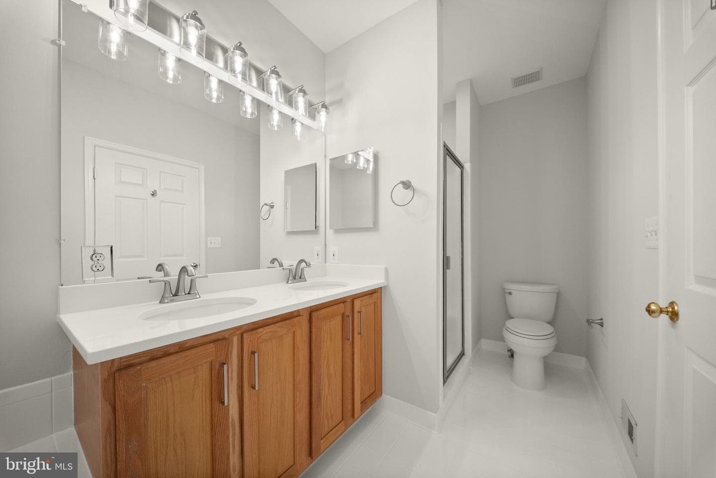 8297 Gaither Street photo 23