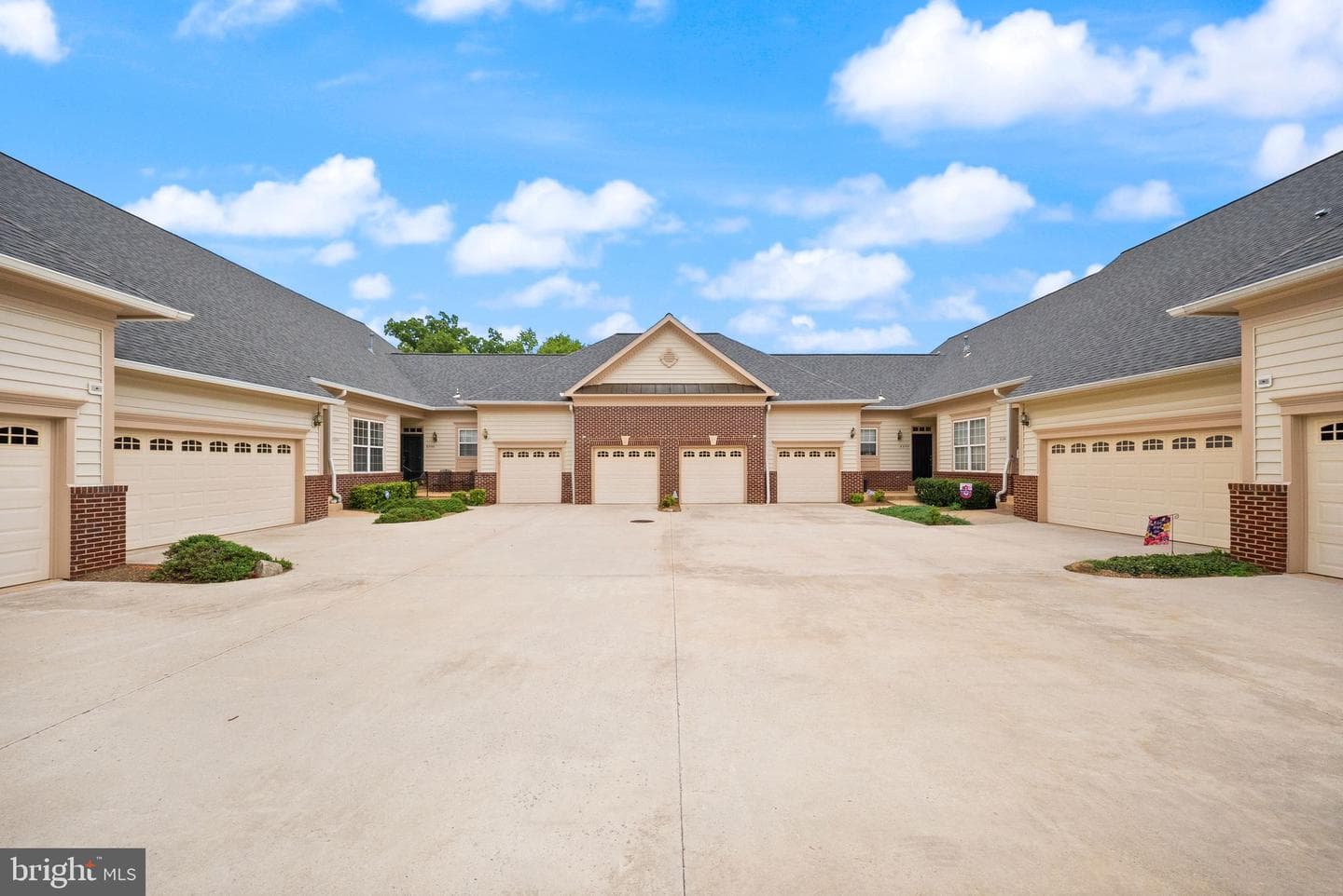 8297 Gaither Street photo 56