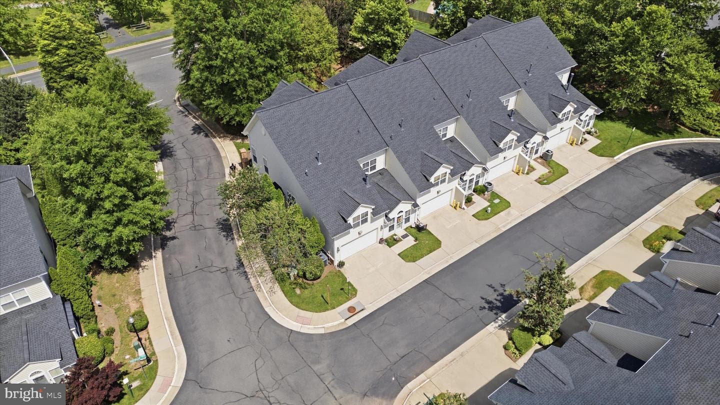 9970 Wellington Road photo 44