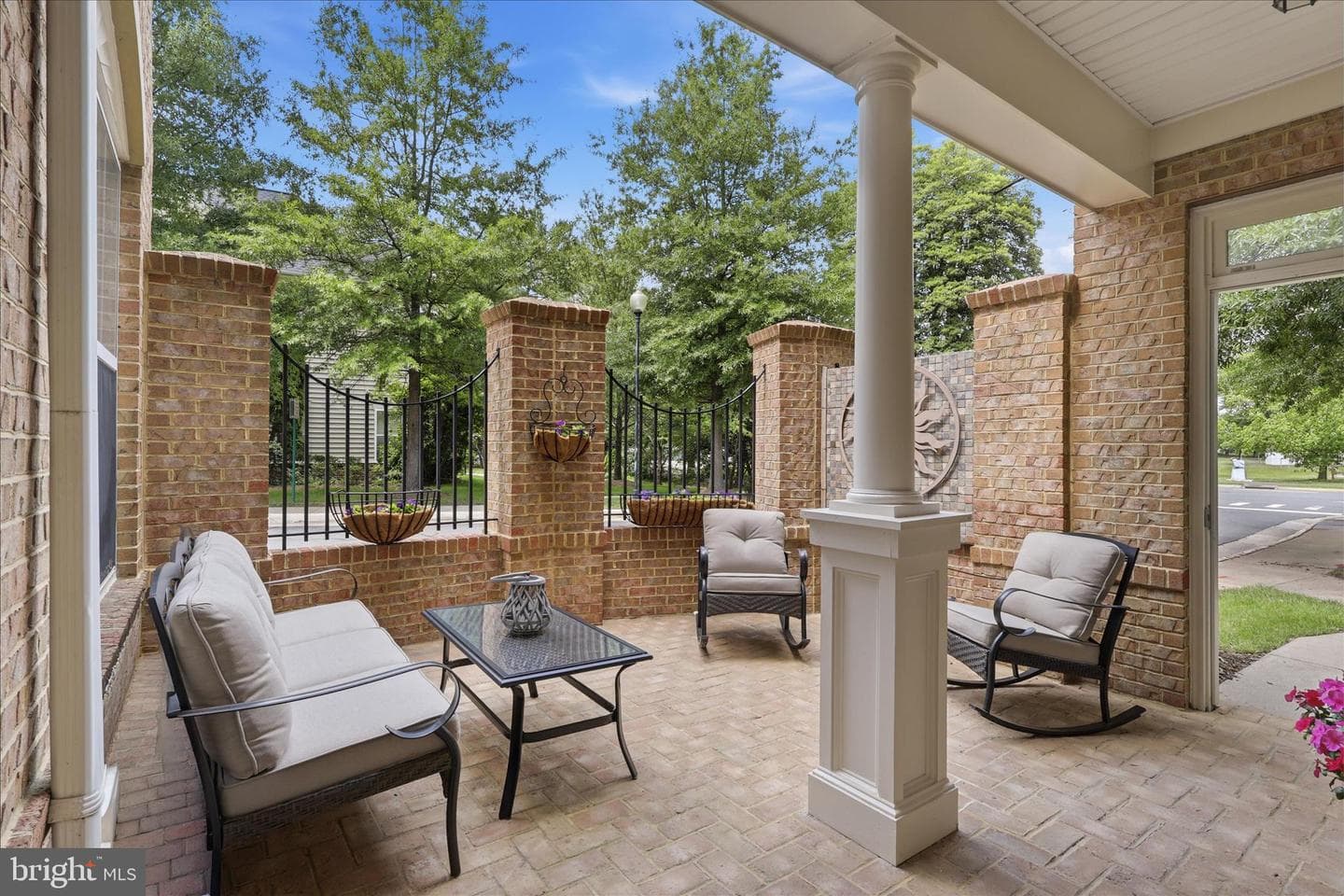 9970 Wellington Road photo 6