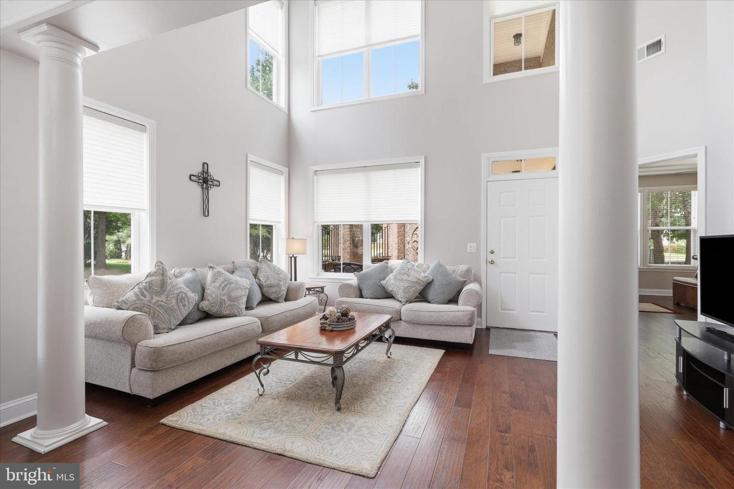 9970 Wellington Road photo 9