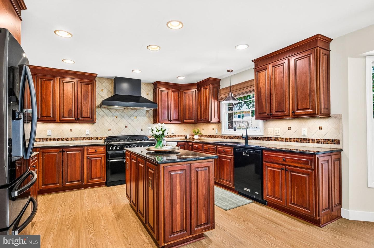 10202 Daylily Court photo 18