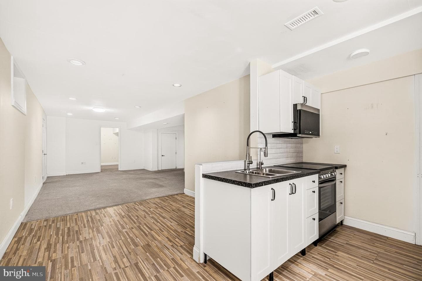 10202 Daylily Court photo 46
