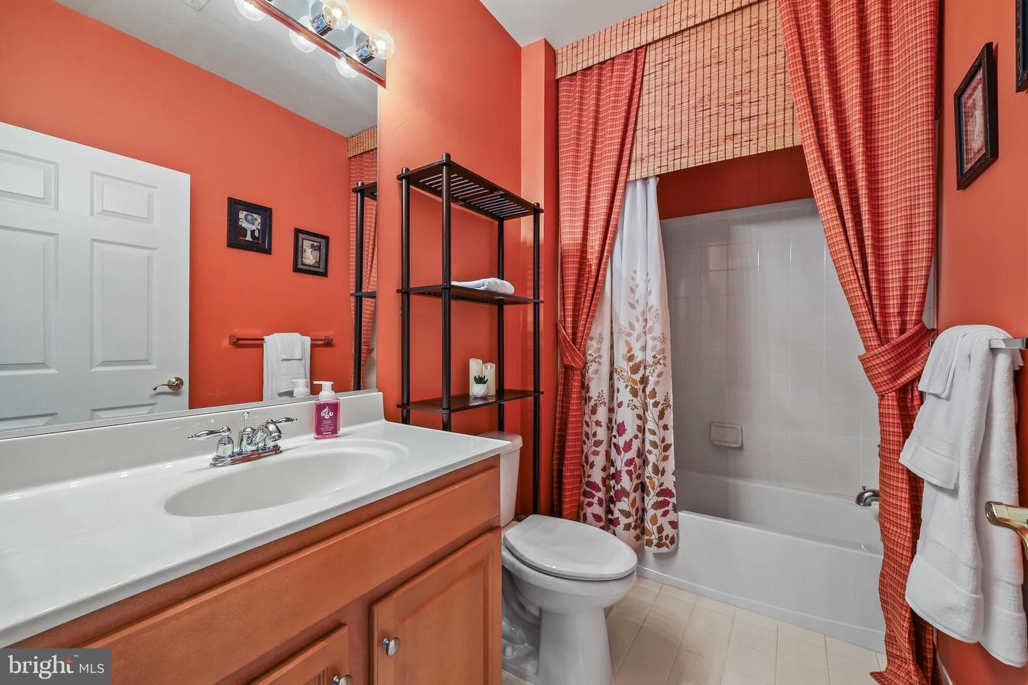 8609 Liberty Trail photo 34