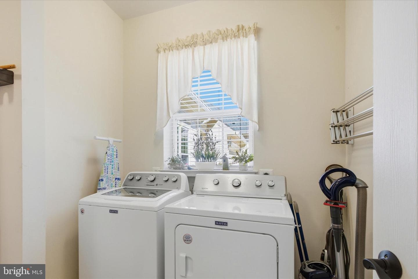 8356 Gaither Street photo 27