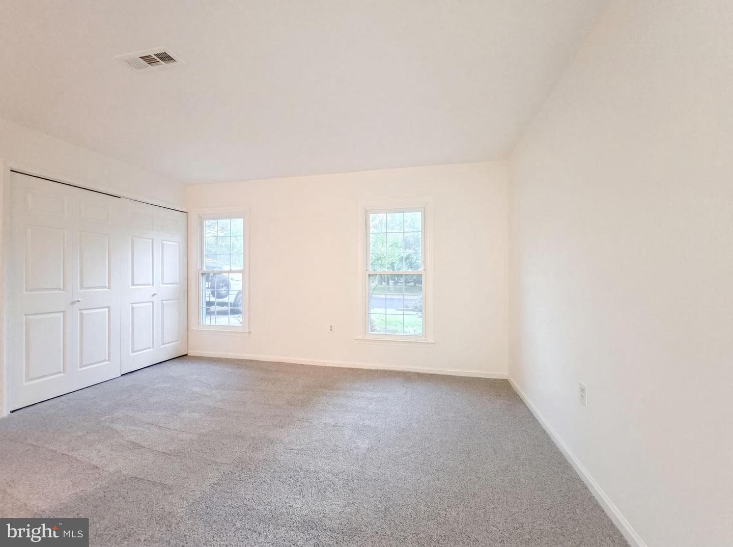 8947 Rosewood Street photo 16