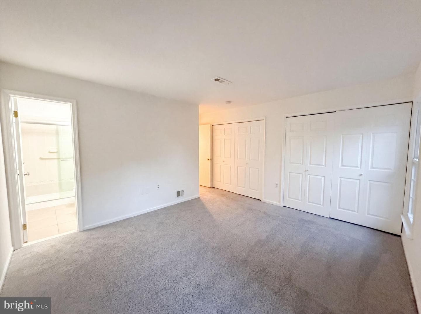 8947 Rosewood Street photo 17