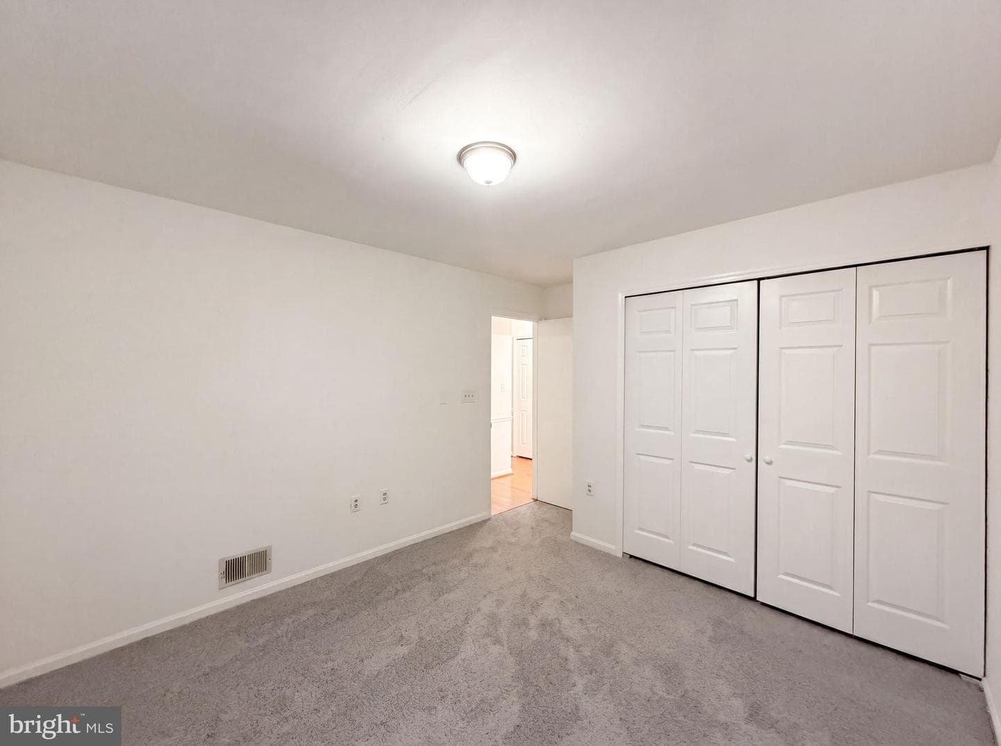 8947 Rosewood Street photo 22