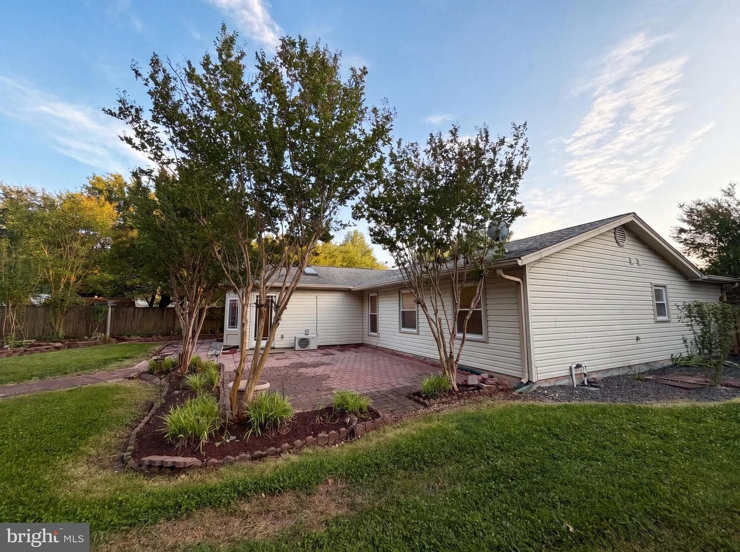 8947 Rosewood Street photo 47