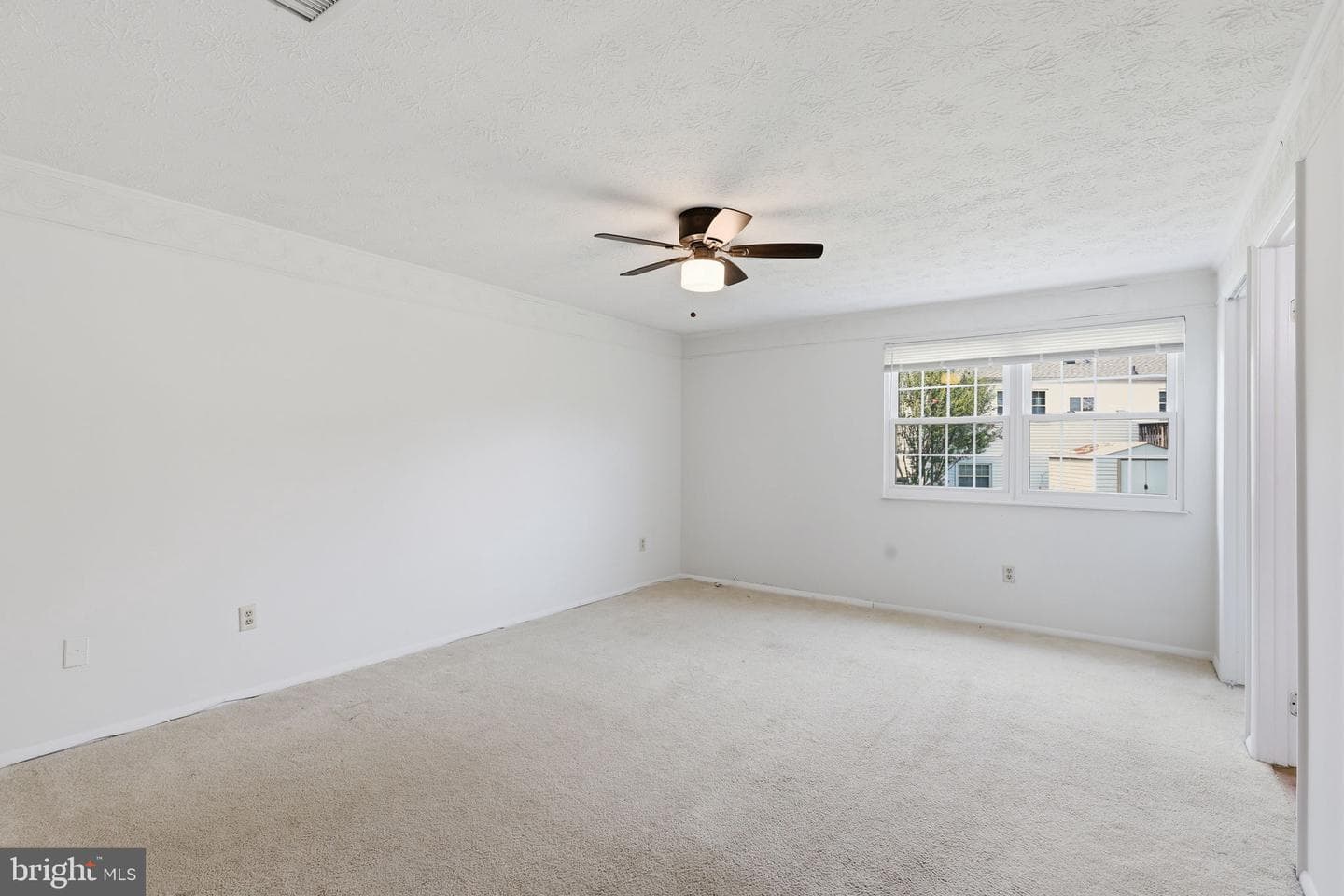 10221 Foxborough Court photo 22