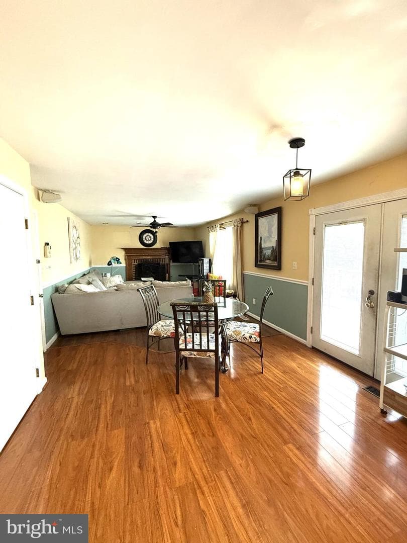 10305 Jayeselle Drive photo 6