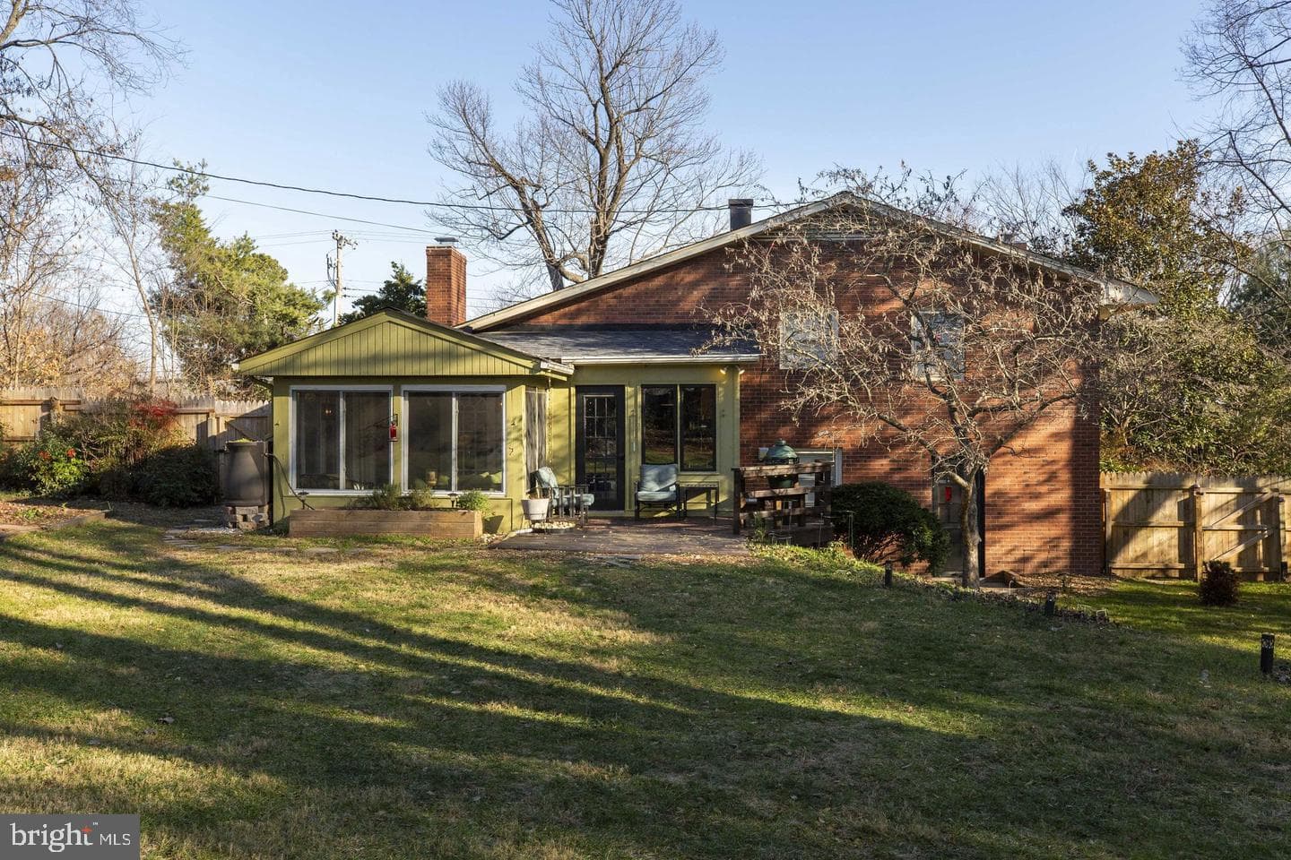 9016 Weir Street photo 4