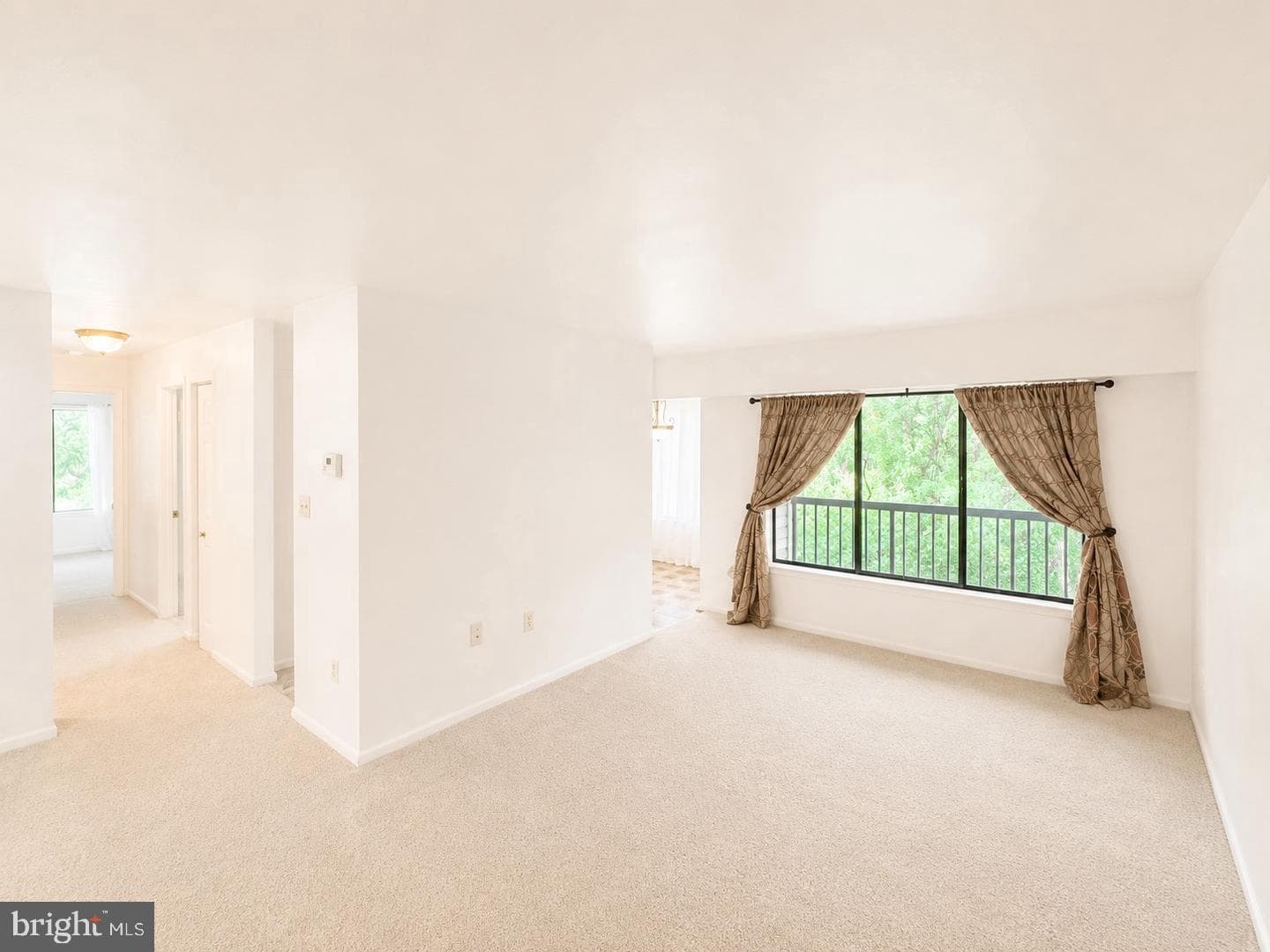 9553 Battery Heights Blvd # 202 photo 13
