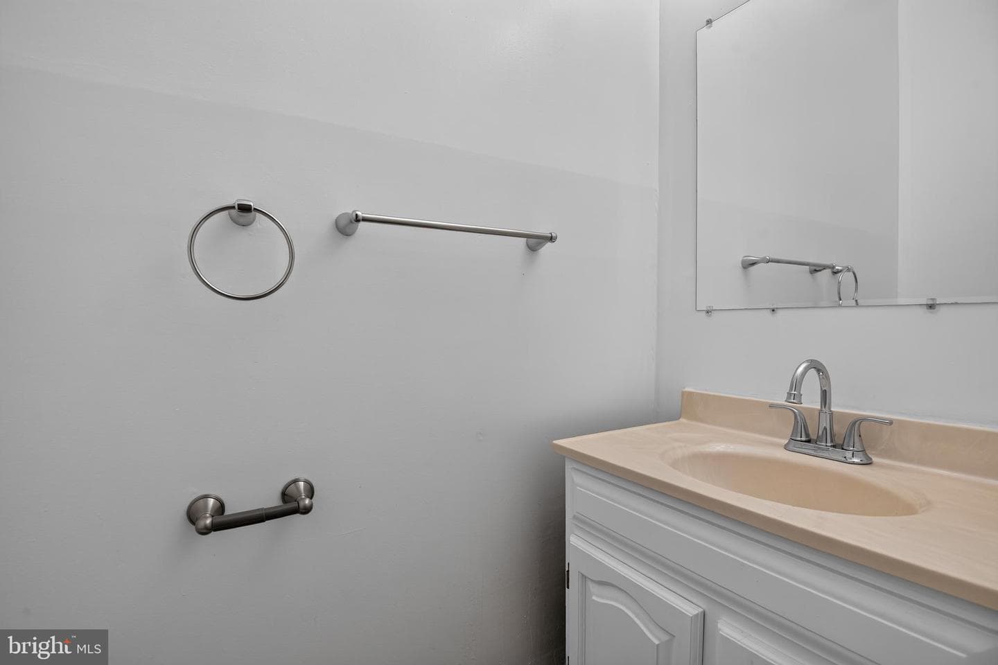 8980 Cannon Ridge Drive photo 2