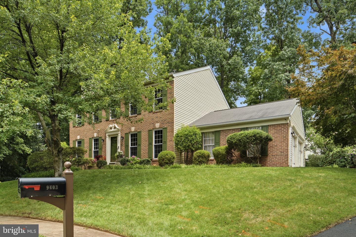 9603 Peony Court photo 3