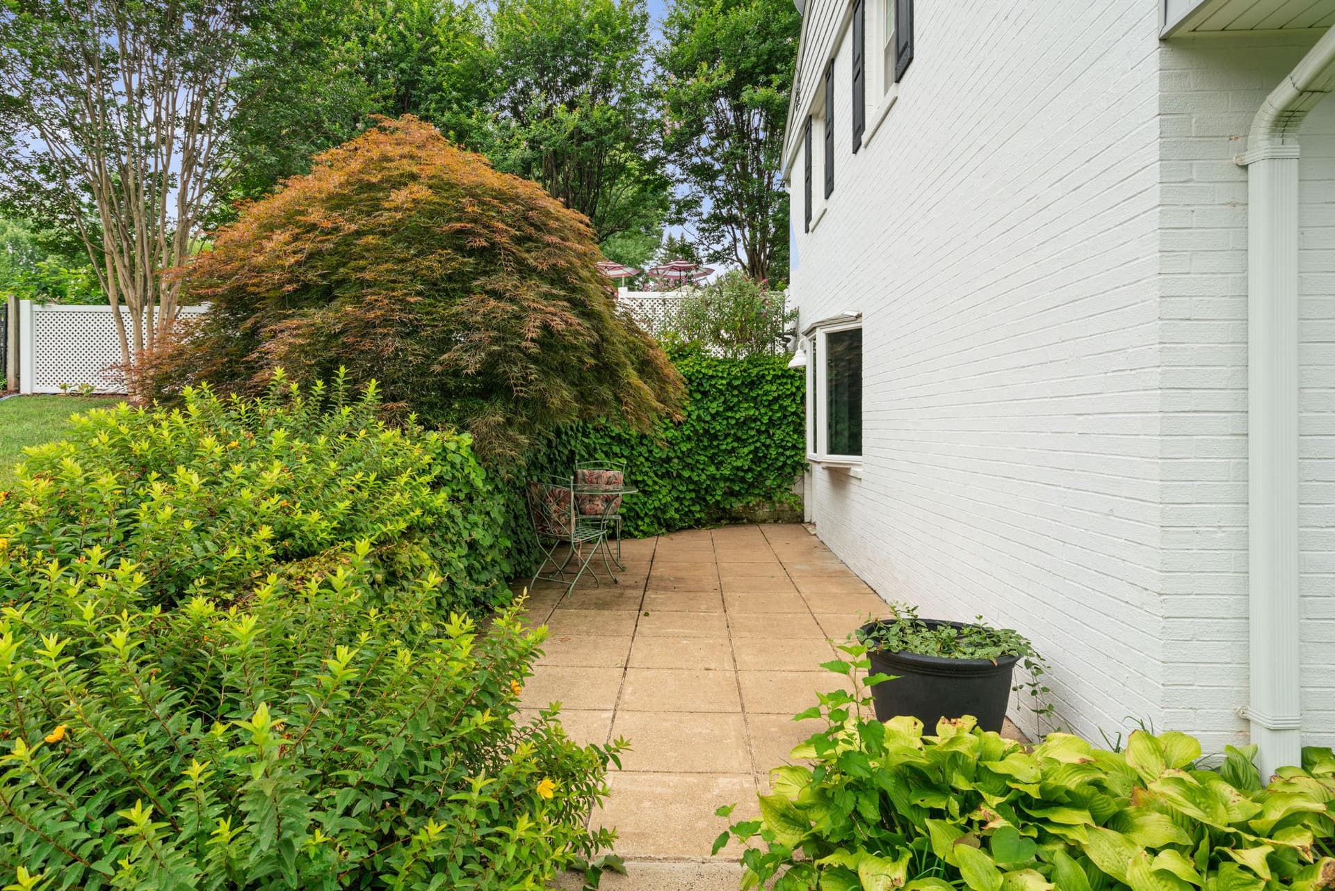 9405 Beauregard Avenue photo 25