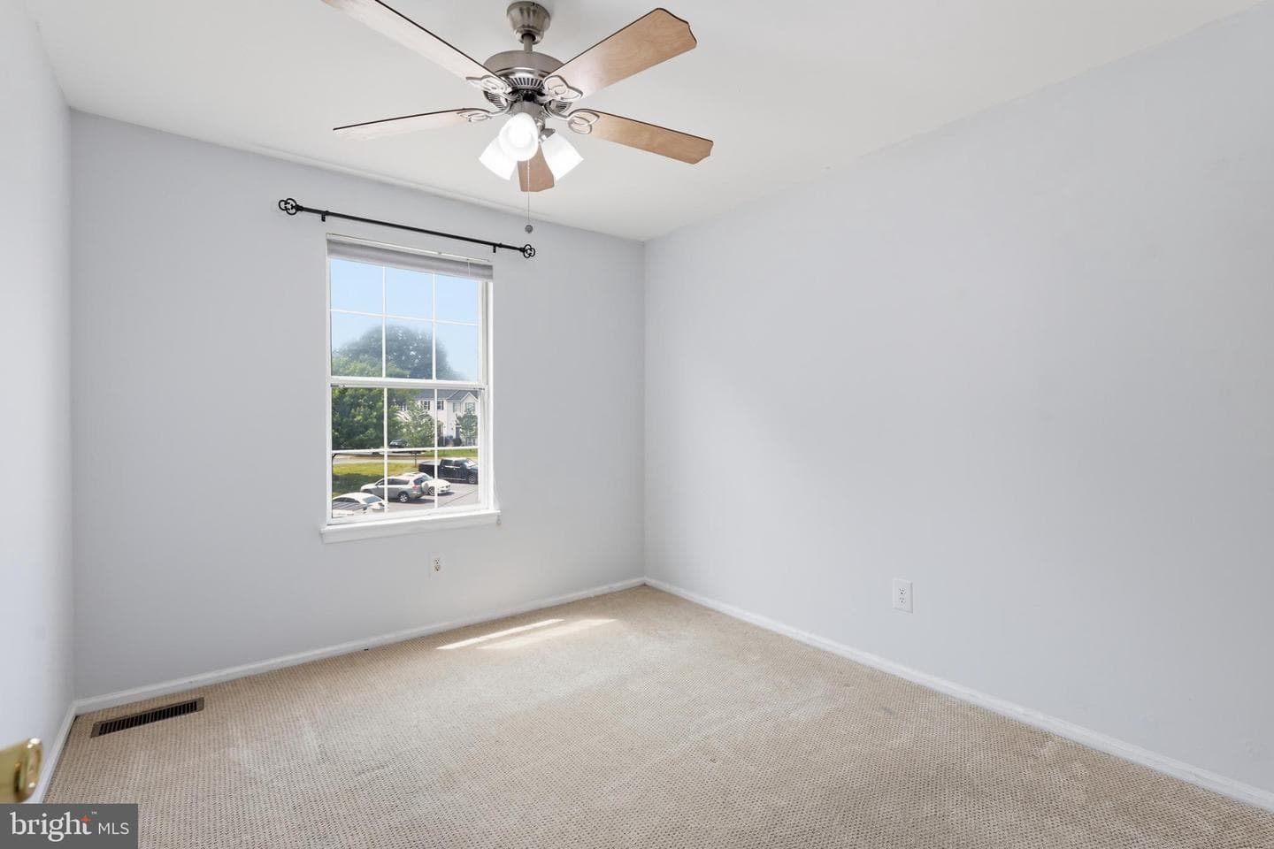 8731 Deblanc Place photo 19