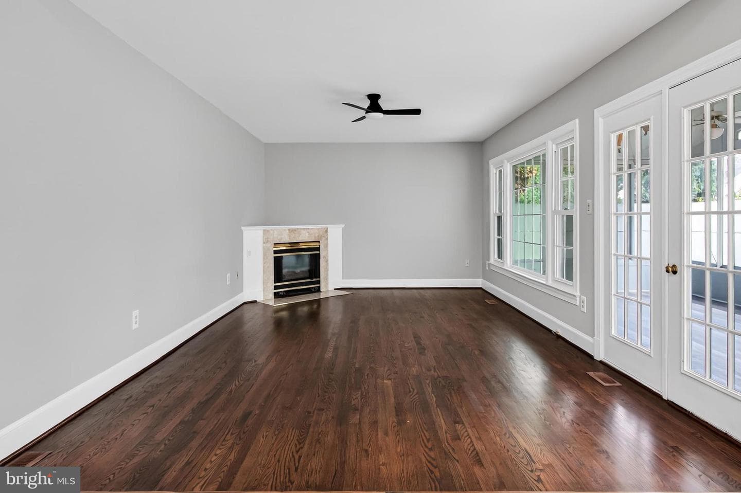 9434 Flowerden Lane photo 21
