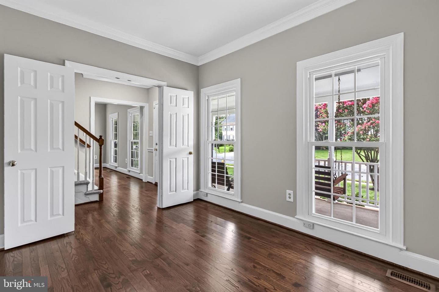 9434 Flowerden Lane photo 24