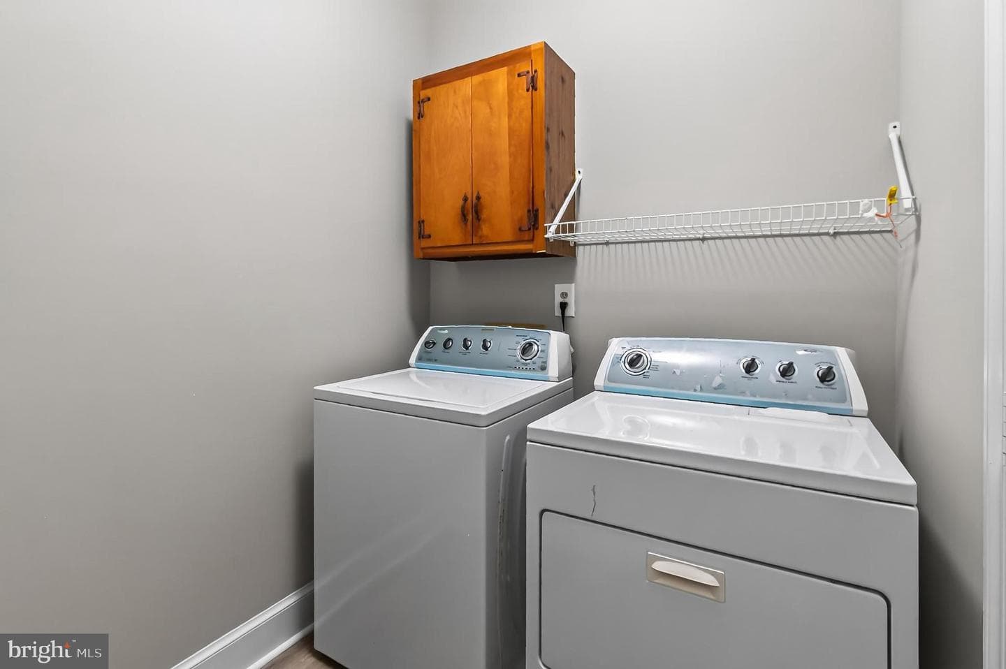 9434 Flowerden Lane photo 27