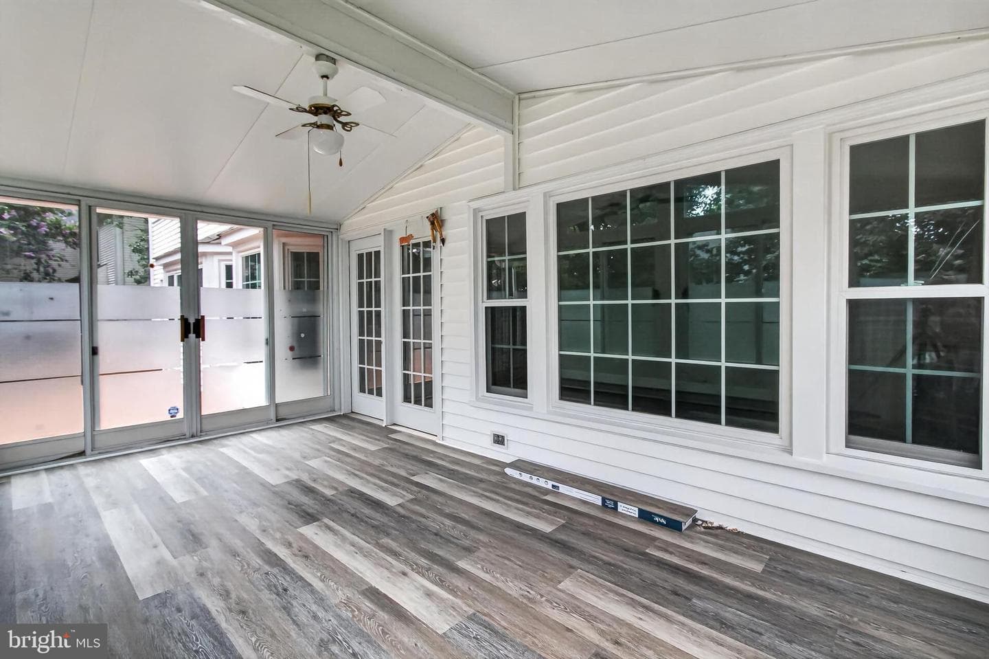 9434 Flowerden Lane photo 30