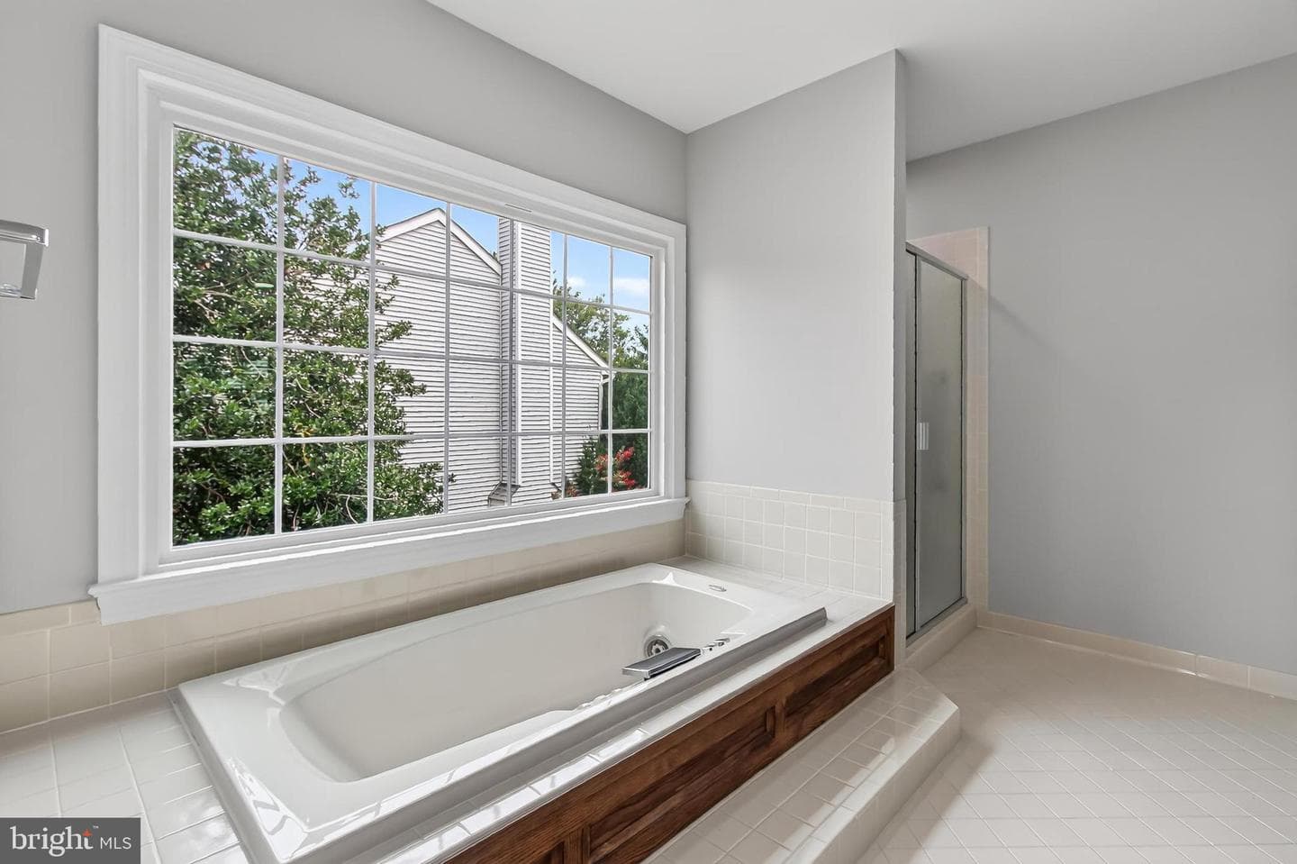9434 Flowerden Lane photo 36