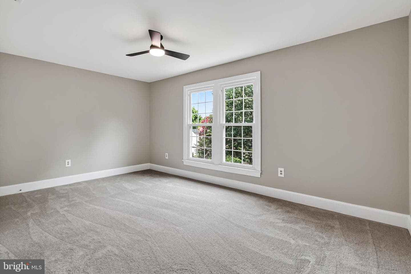 9434 Flowerden Lane photo 43