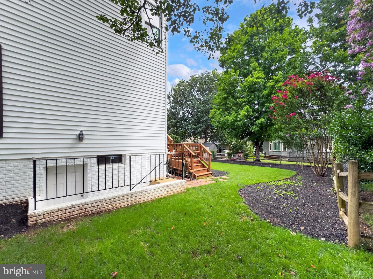 9434 Flowerden Lane photo 60