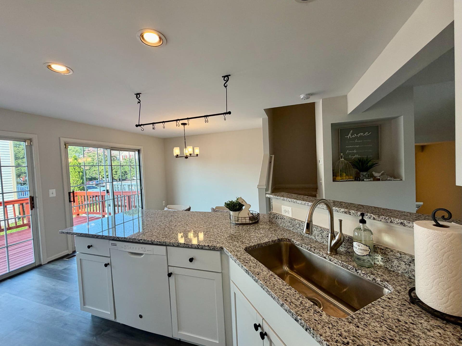 10245 Calypso Drive photo 6