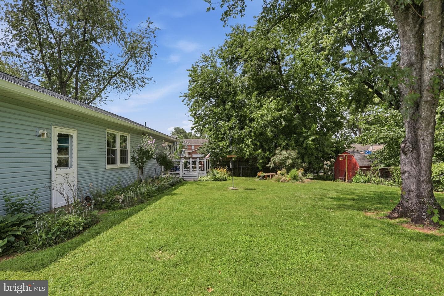 8916 Portner Avenue photo 34