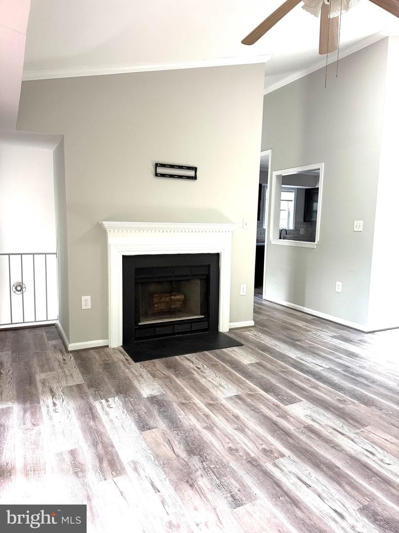 9919 Sugarwood Ln photo 10