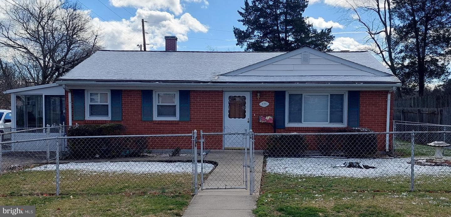 171 Colburn Drive photo 1