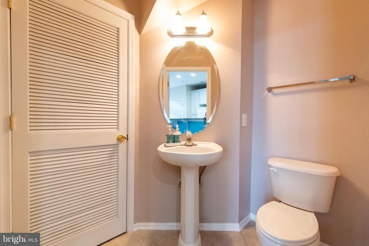9514 Walker Way #28 photo 16