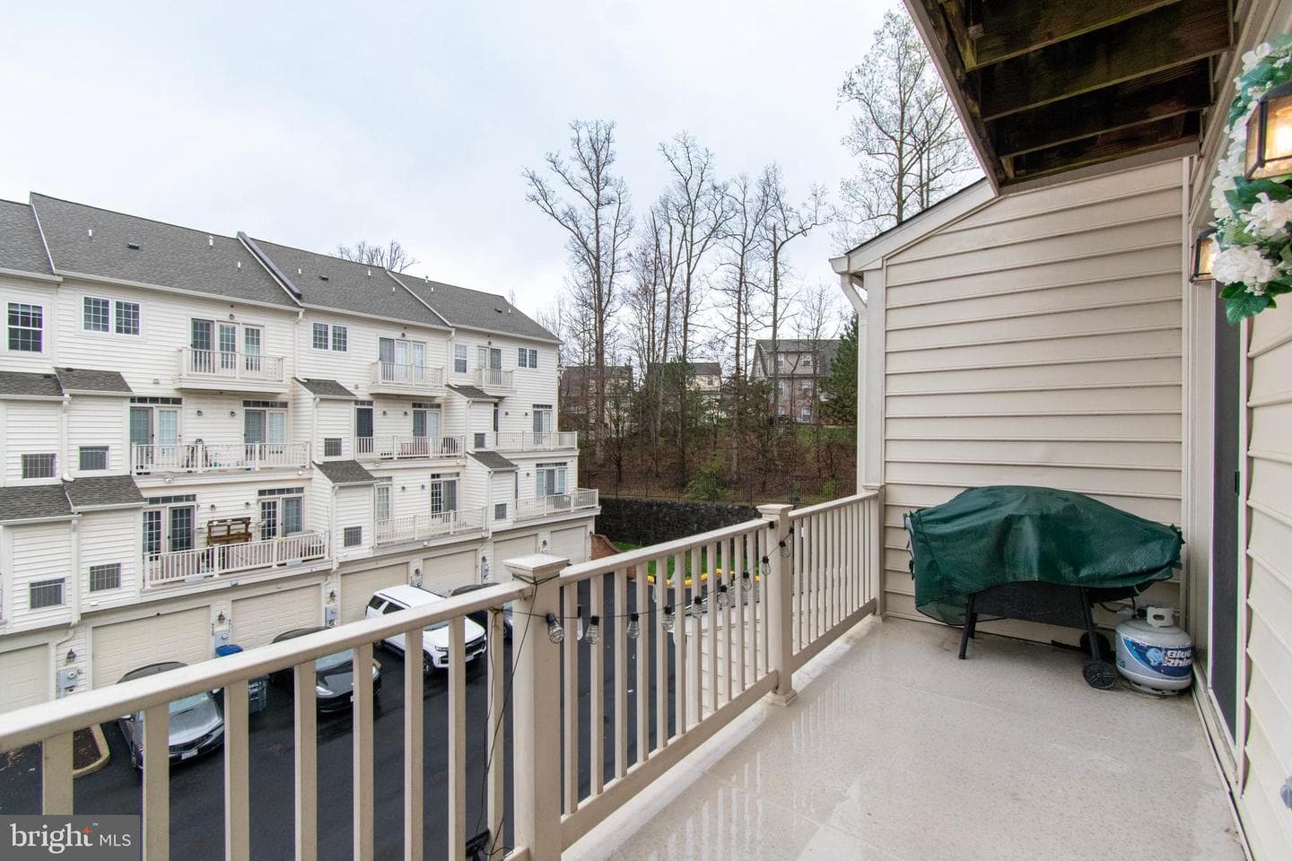 9514 Walker Way #28 photo 33