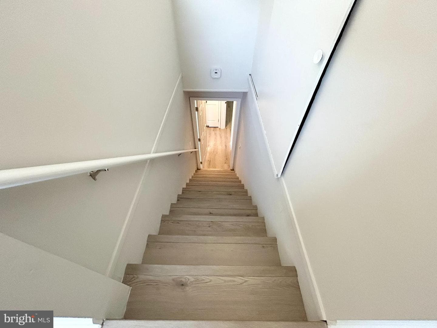 108 Sheldon Street photo 17