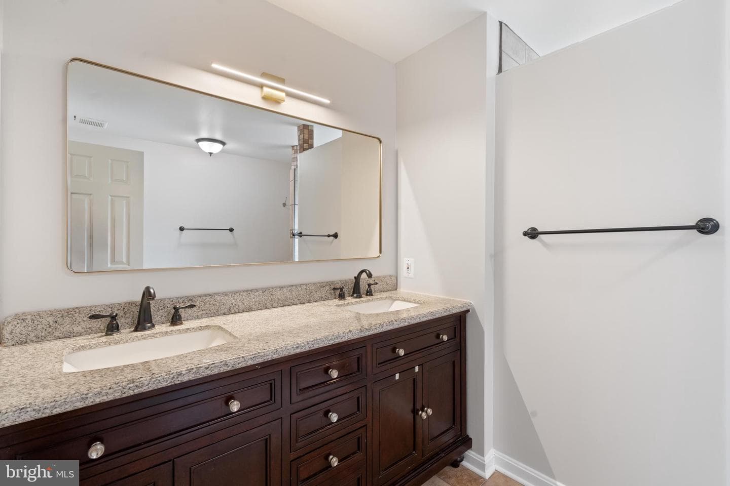 9226 Matthew Drive photo 18