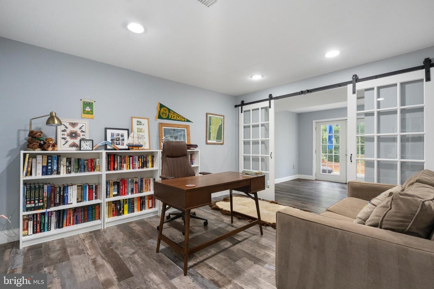 9226 Matthew Drive photo 26