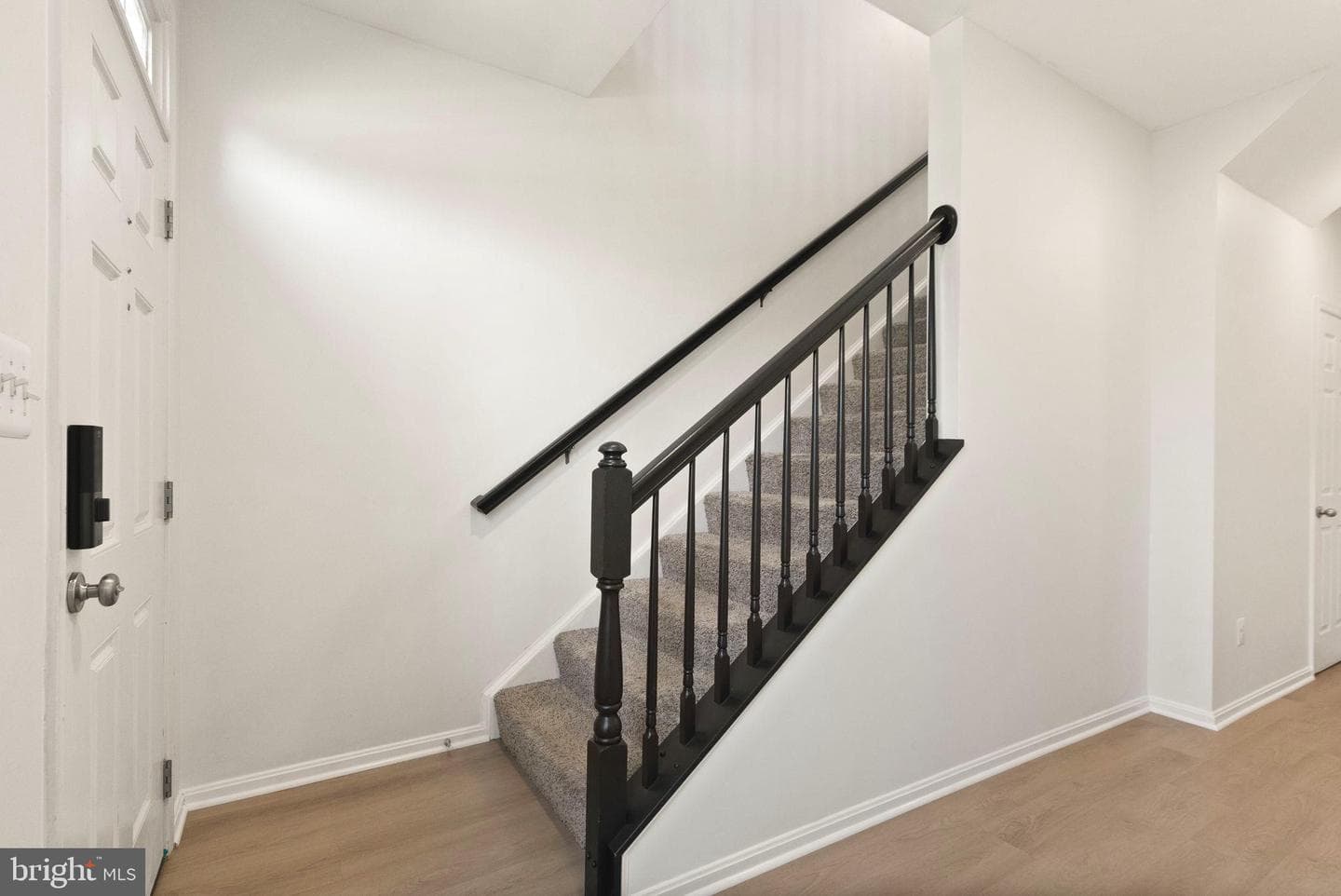 9044 Belo Gate Drive photo 10