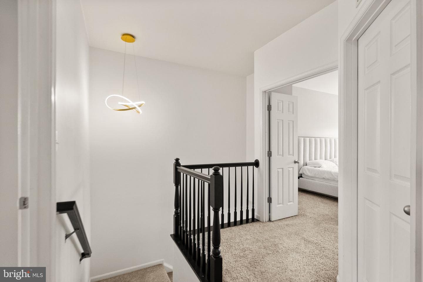 9044 Belo Gate Drive photo 32