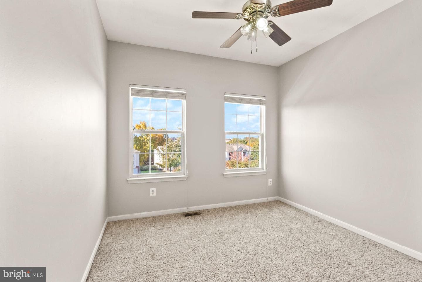 9044 Belo Gate Drive photo 33