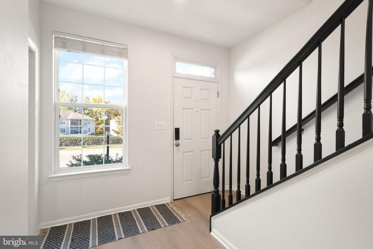 9044 Belo Gate Drive photo 4