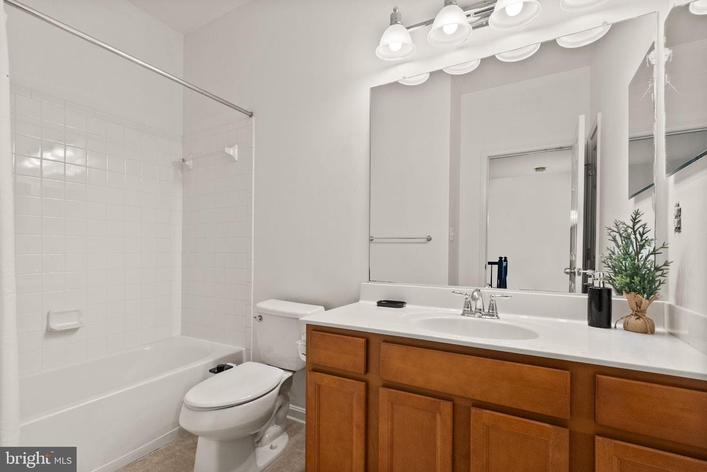 9044 Belo Gate Drive photo 42